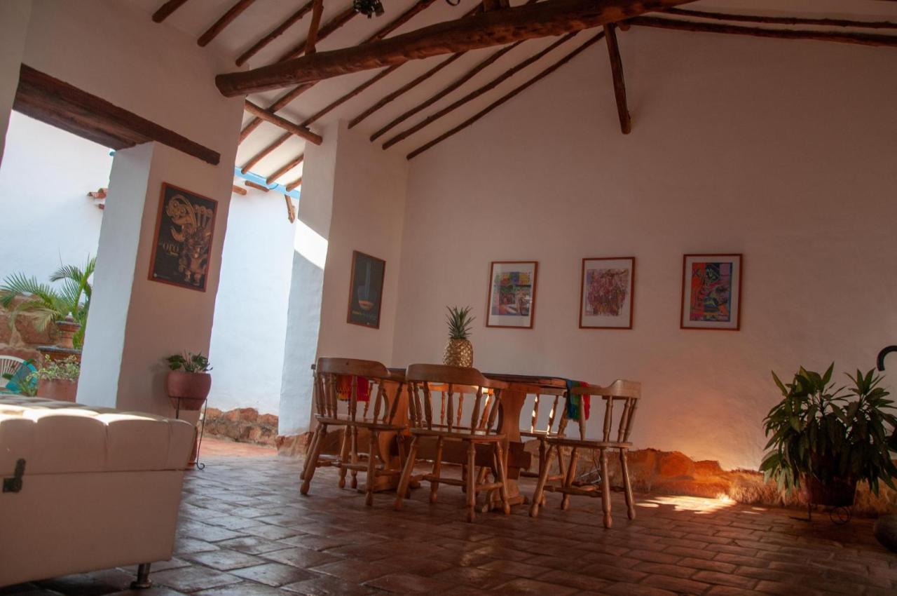 La Juanita Hostel Баричара Экстерьер фото