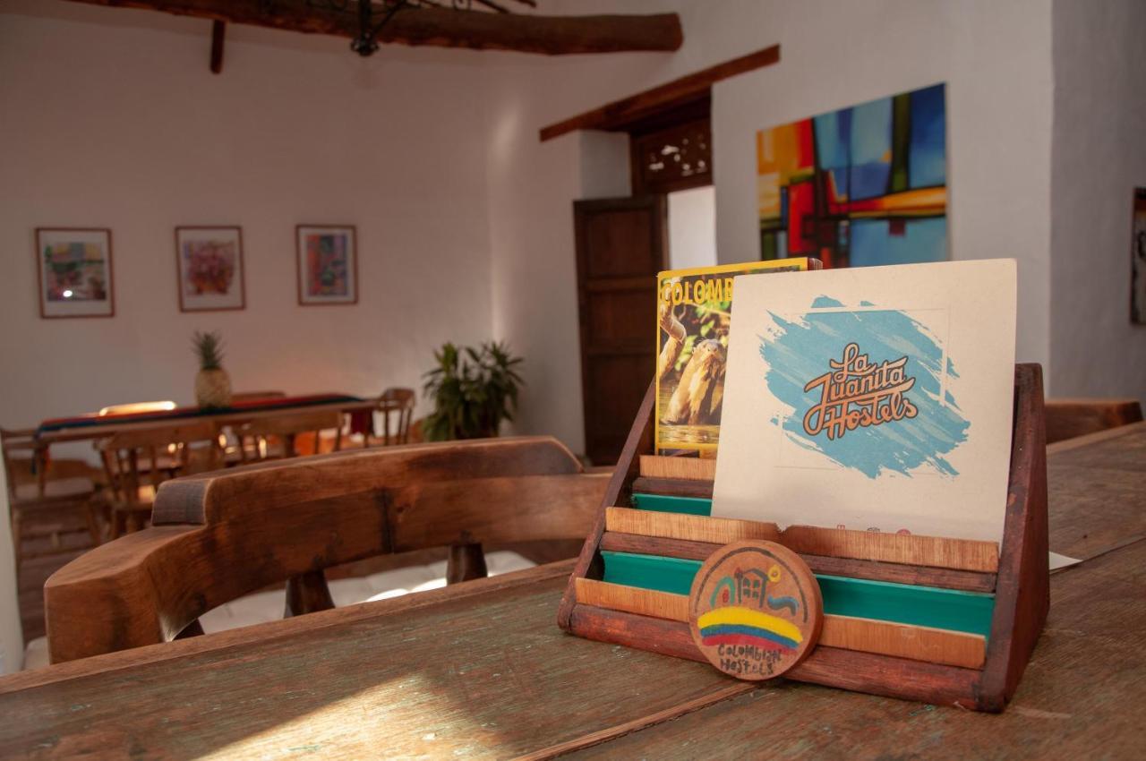 La Juanita Hostel Баричара Экстерьер фото